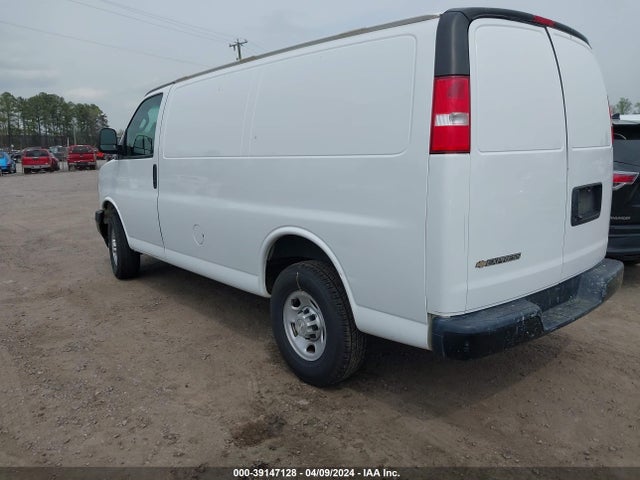 Chevrolet Express 2500 Work Van 2019 1GCWGAFP0K1155287 Image 3