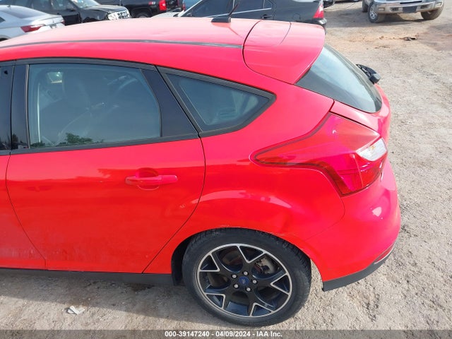 Ford FOCUS SE 2014 1FADP3K27EL373013 Image 6