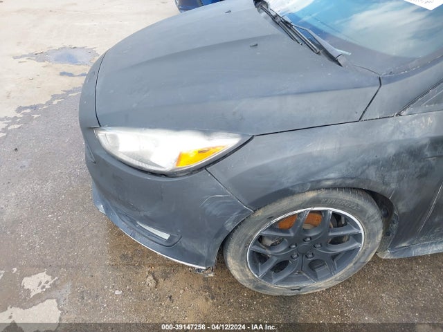 Ford FOCUS SE 2016 1FADP3F26GL211161 Image 6