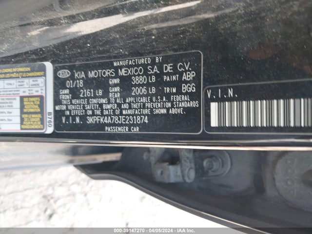 KIA FORTE LX 2018 3KPFK4A78JE231874 Image 9