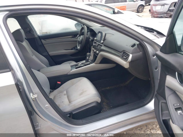 Honda ACCORD LX 2019 1HGCV1F18KA101371 Image 5