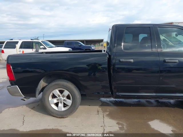 1C6RR6FG2KS712710 RAM 1500 Classic Tradesman Quad Cab 4x2 6'4 Box