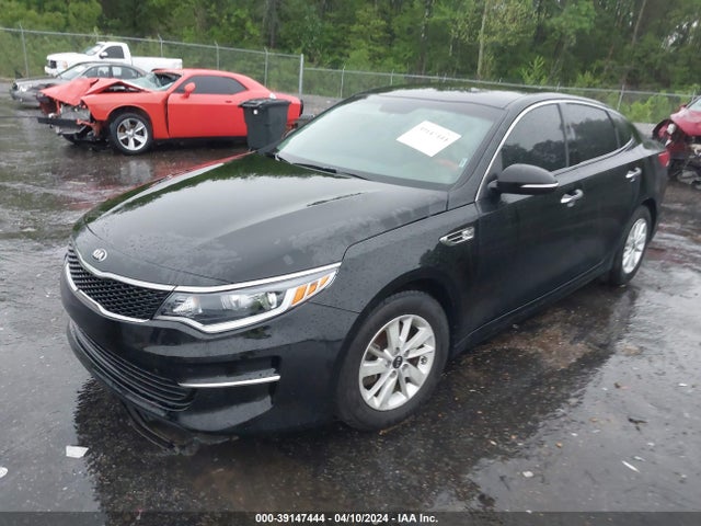 KIA Optima Lx 2018 5XXGT4L3XJG184804 Image 2