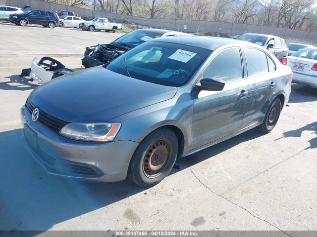 3VW2K7AJ9EM228888 Volkswagen Jetta 2.0l S
