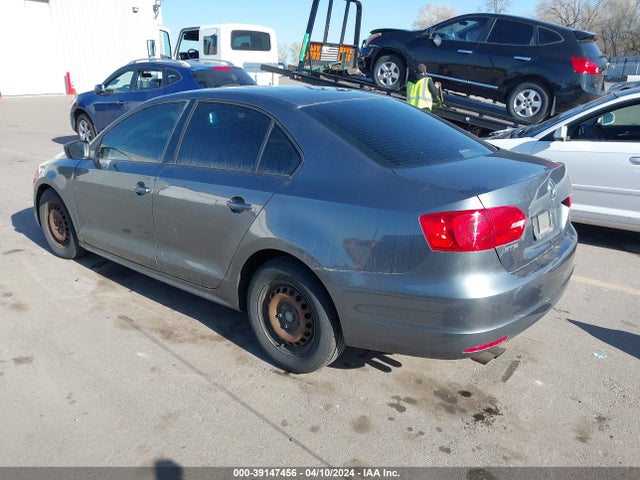 3VW2K7AJ9EM228888 Volkswagen Jetta 2.0l S