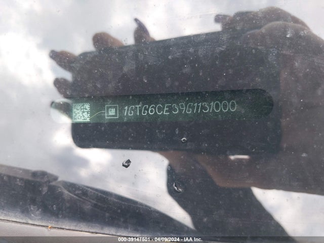 GMC CANYON SLE 2016 1GTG6CE39G1131000 Image 9