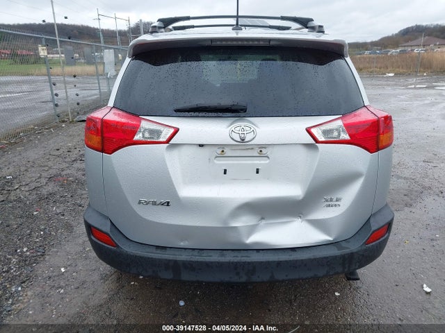Toyota Rav4 Xle 2015 JTMRFREV0FD120137 Image 16