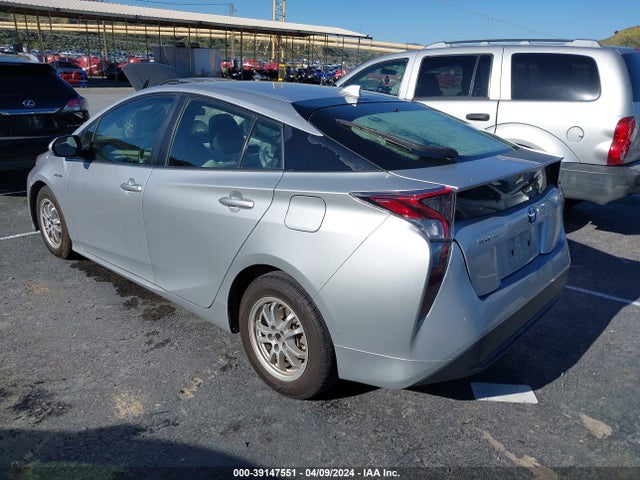 Toyota Prius Three 2016 JTDKARFU7G3023904 Image 3