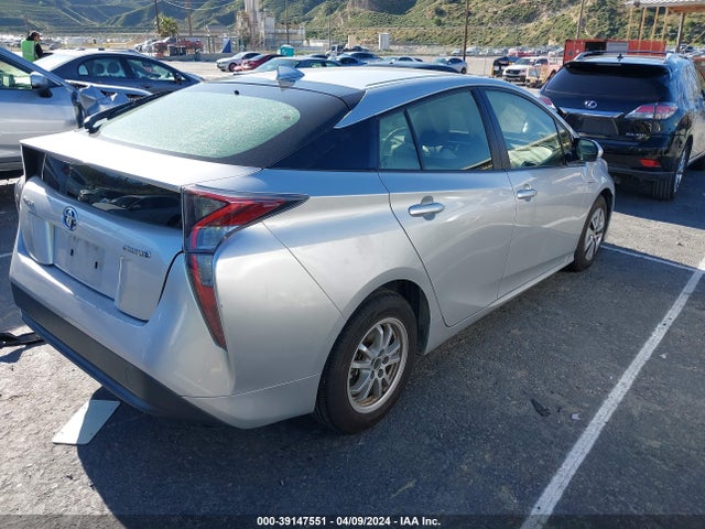 Toyota Prius Three 2016 JTDKARFU7G3023904 Image 4