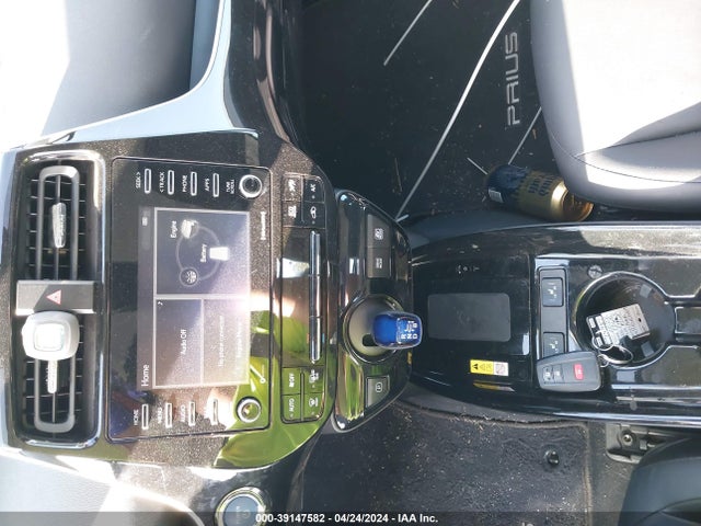 Toyota PRIUS XLE 2022 JTDKAMFU1N3189111 Image 11