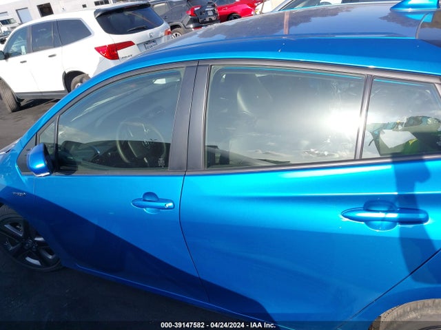 Toyota PRIUS XLE 2022 JTDKAMFU1N3189111 Image 15