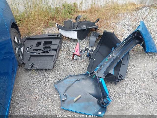 Toyota PRIUS XLE 2022 JTDKAMFU1N3189111 Image 12