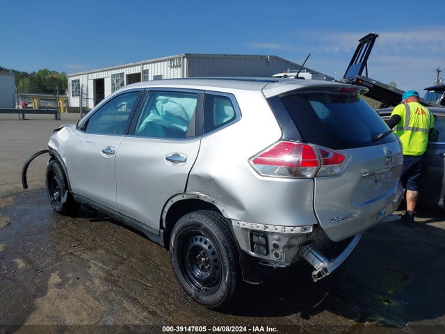 Nissan ROGUE S 2015 KNMAT2MV2FP591462 Image 3