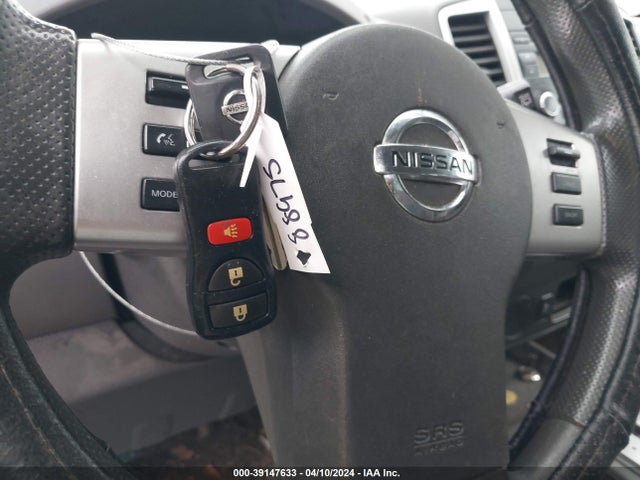 Nissan XTERRA X 2015 5N1AN0NU0FN651542 Image 11