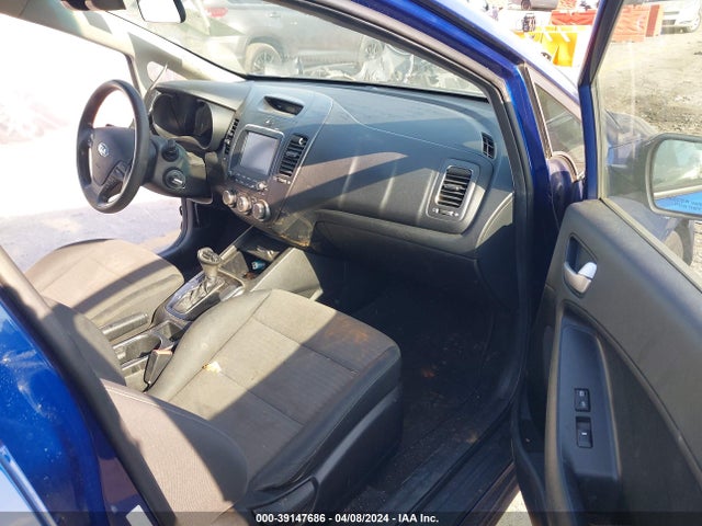 KIA FORTE LX 2018 3KPFL4A72JE216154 Image 5