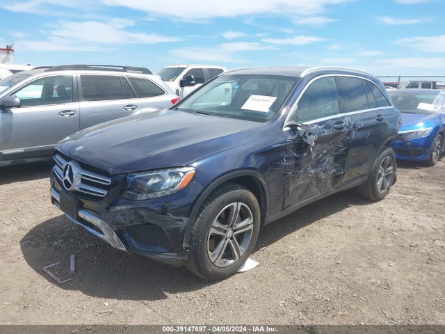 Mercedes-Benz GLC 300 2016 WDC0G4JB2GF094774 Image 2