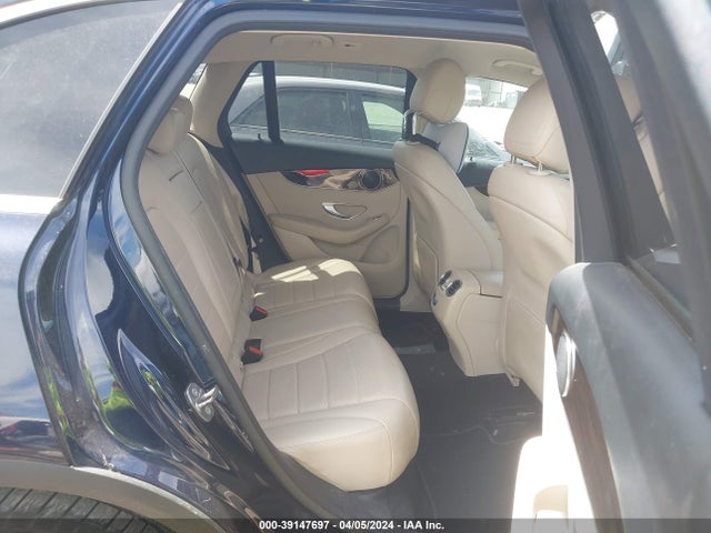 Mercedes-Benz GLC 300 2016 WDC0G4JB2GF094774 Image 8