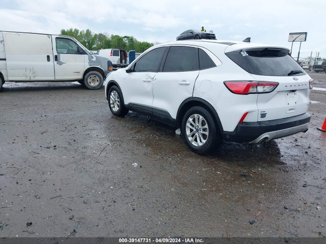 Ford ESCAPE SE 2020 1FMCU0G6XLUA93405 Image 3
