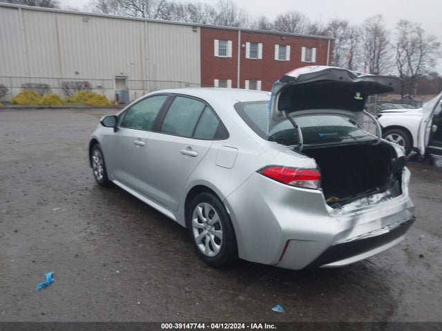 Toyota COROLLA LE 2020 5YFEPRAE6LP098042 Image 3