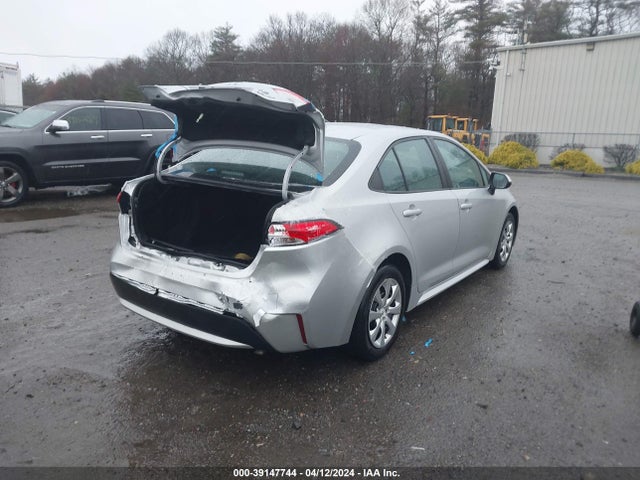 Toyota COROLLA LE 2020 5YFEPRAE6LP098042 Image 4