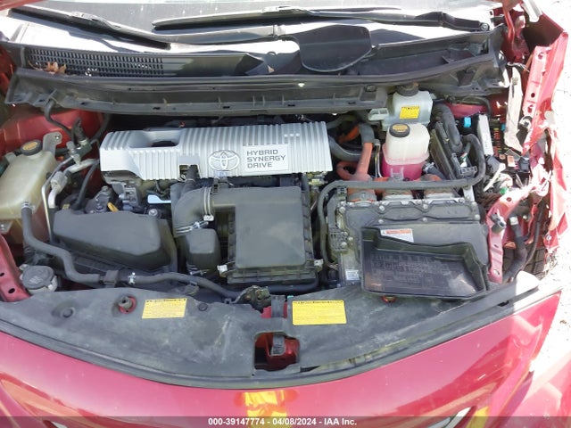 Toyota Prius V Three 2014 JTDZN3EU1E3319290 Image 10