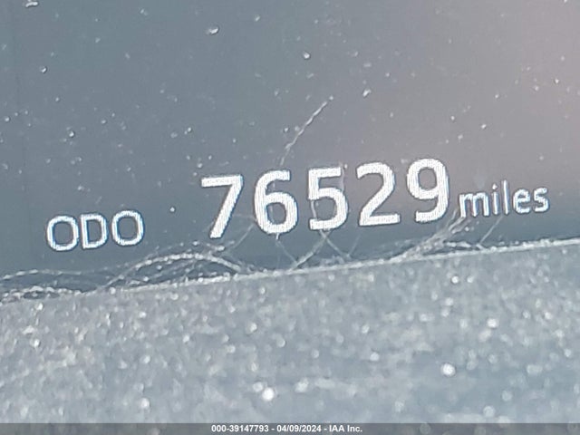 Toyota Prius Three 2018 JTDKARFU0J3553204 Image 15