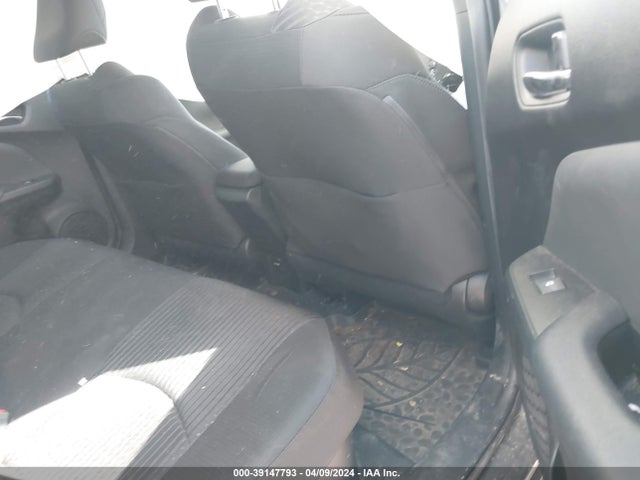 Toyota Prius Three 2018 JTDKARFU0J3553204 Image 8