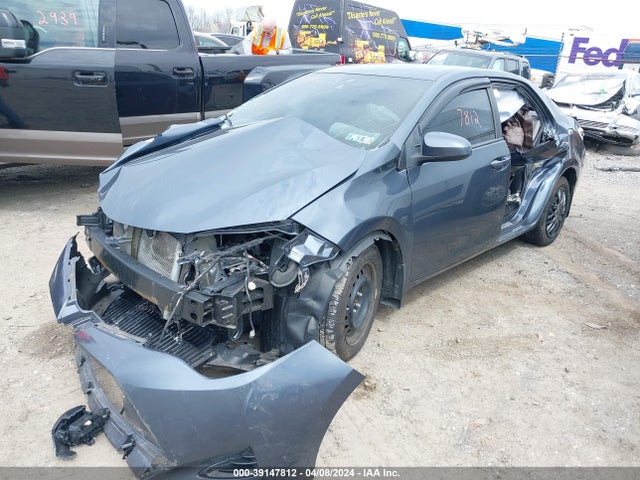Toyota COROLLA LE 2018 2T1BURHE3JC054398 Image 6