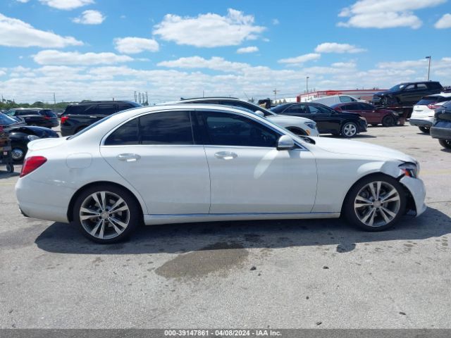 55SWF4JBXFU069352 Mercedes-Benz C 300 Luxury/sport