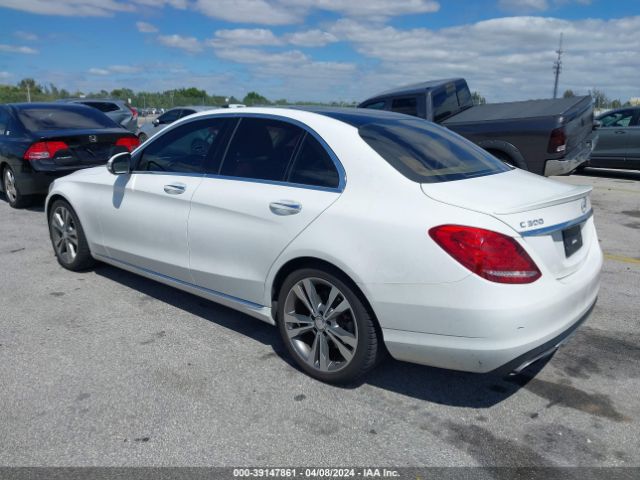 55SWF4JBXFU069352 Mercedes-Benz C 300 Luxury/sport