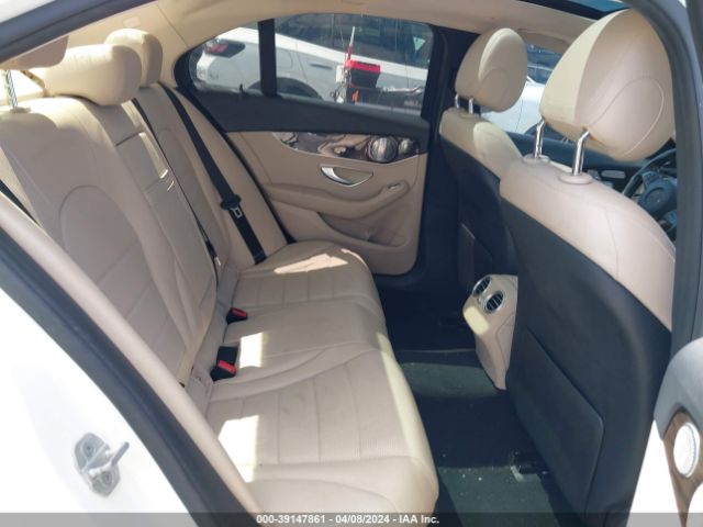 55SWF4JBXFU069352 Mercedes-Benz C 300 Luxury/sport