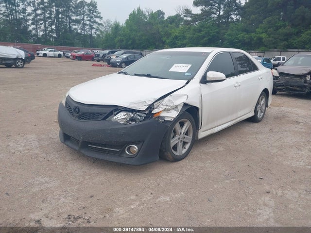 Toyota CAMRY SE 2014 4T1BF1FK8EU367035 Image 2