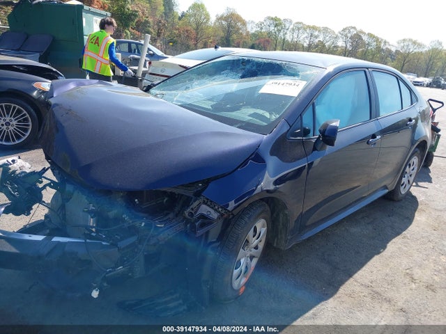 Toyota COROLLA LE 2021 5YFEPMAE2MP268305 Image 2
