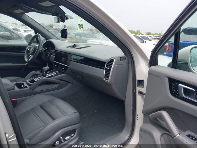 2021 PORSCHE CAYENNE WP1AA2AY7MDA07588 Photo 4