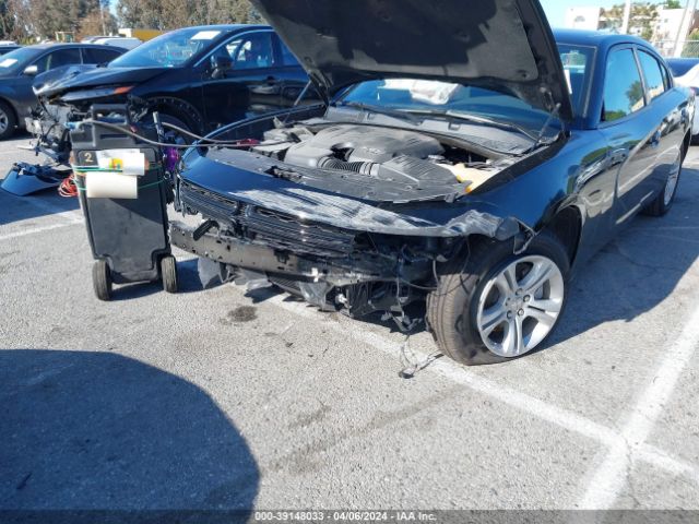 2C3CDXBG8NH220045 Dodge Charger Sxt Rwd