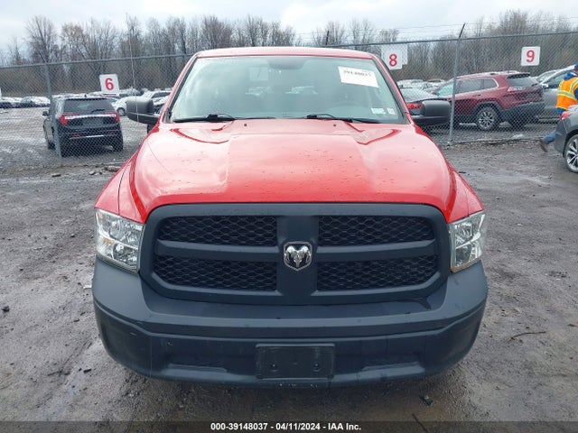 1C6RR7FT8KS576926 RAM 1500 Classic Tradesman Quad Cab 4x4 6'4 Box