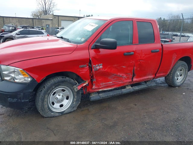1C6RR7FT8KS576926 RAM 1500 Classic Tradesman Quad Cab 4x4 6'4 Box