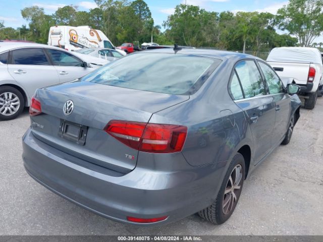 3VWDB7AJ7HM269517 Volkswagen Jetta 1.4t Se