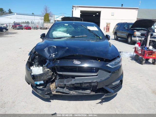 3FA6P0VP7JR159827 Ford Fusion Sport