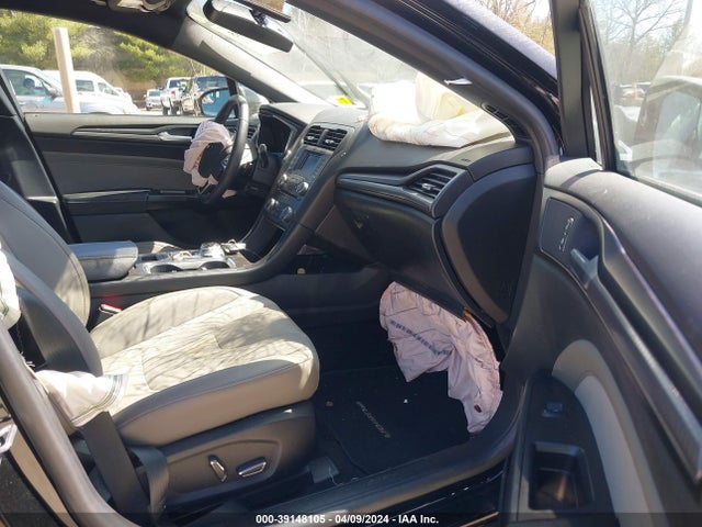 3FA6P0VP7JR159827 Ford Fusion Sport