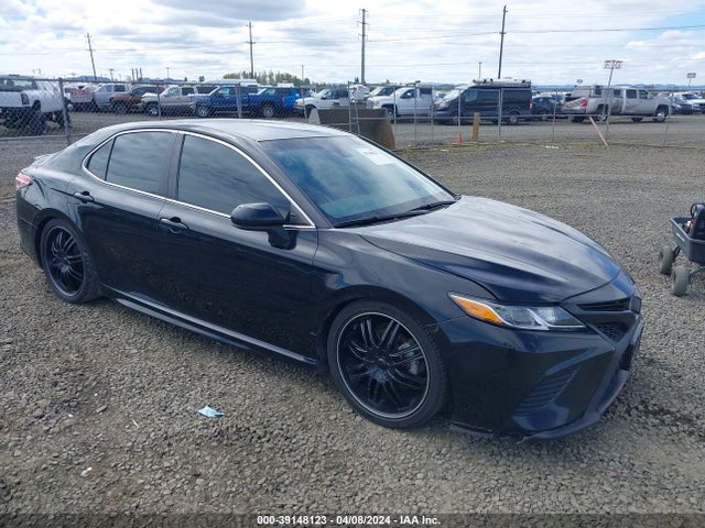 Toyota CAMRY SE 2018 4T1B11HK9JU075738 main image