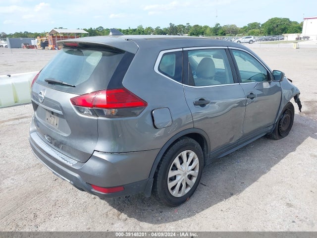 Nissan ROGUE S 2017 5N1AT2MT6HC779731 Image 4