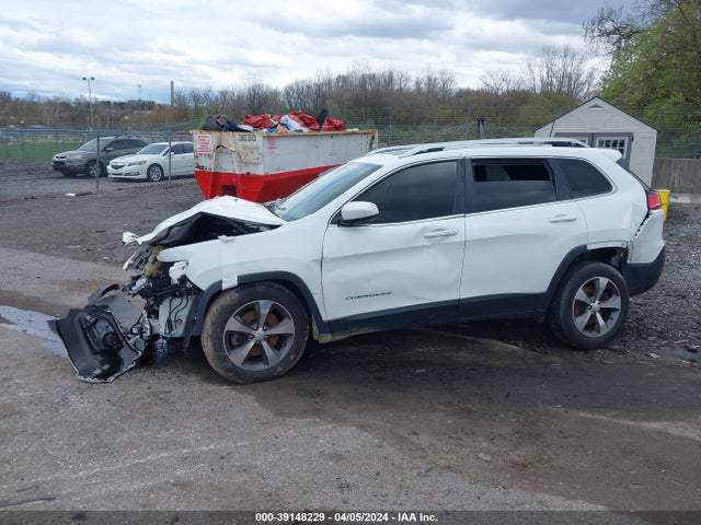 1C4PJMDX3KD122261 Jeep Cherokee Limited 4x4
