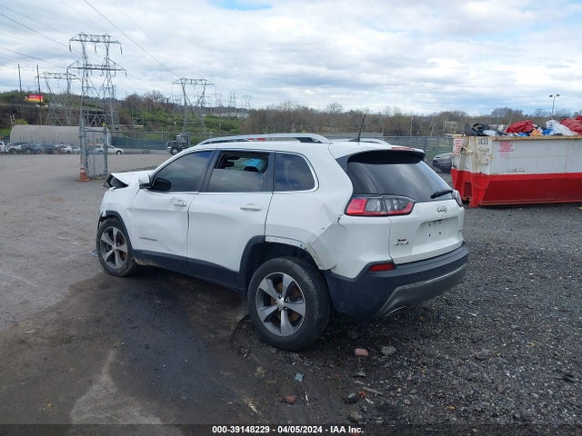 1C4PJMDX3KD122261 Jeep Cherokee Limited 4x4