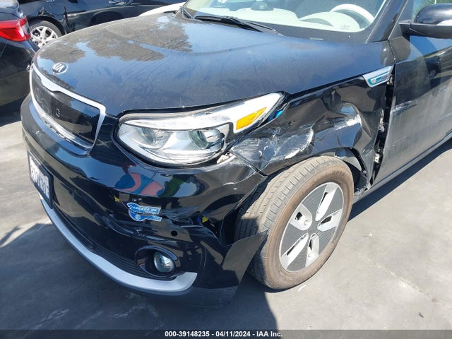 KIA Soul Ev + 2018 KNDJX3AE8J7032375 Image 15