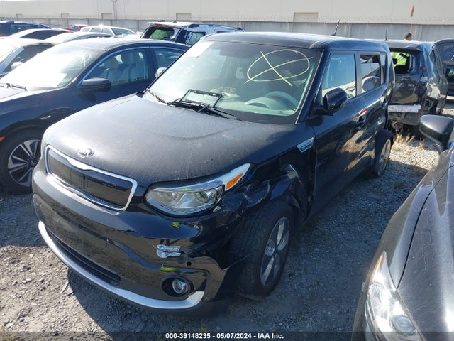 KIA Soul Ev + 2018 KNDJX3AE8J7032375 Image 2