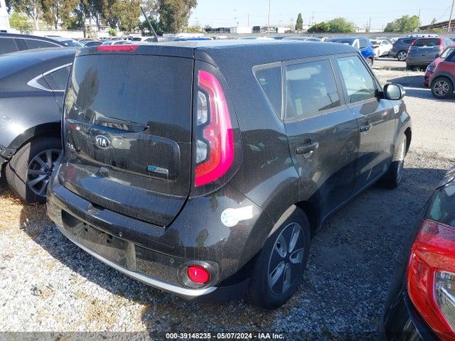 KIA Soul Ev + 2018 KNDJX3AE8J7032375 Image 4