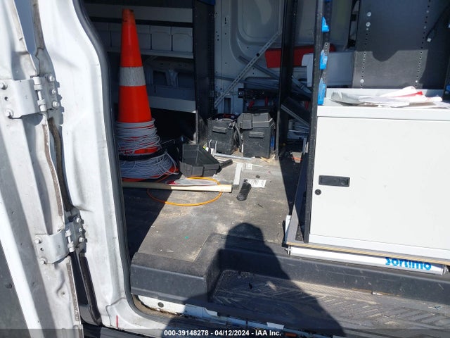 Ford Transit-250 2015 1FTNR1ZM8FKA55087 Image 8