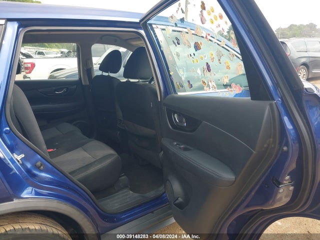 Nissan ROGUE S 2017 KNMAT2MT0HP608048 Image 8