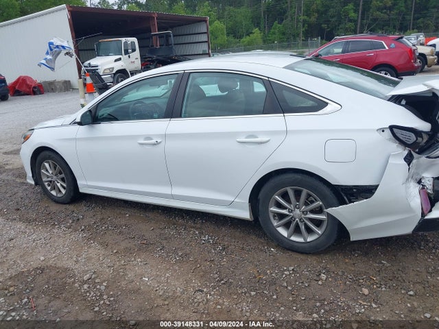 Hyundai SONATA SE 2018 5NPE24AF9JH606458 Image 14